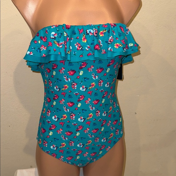 NWT DKNY one piece swimsuit ruffle bandeau size 6 - Picture 2 of 4